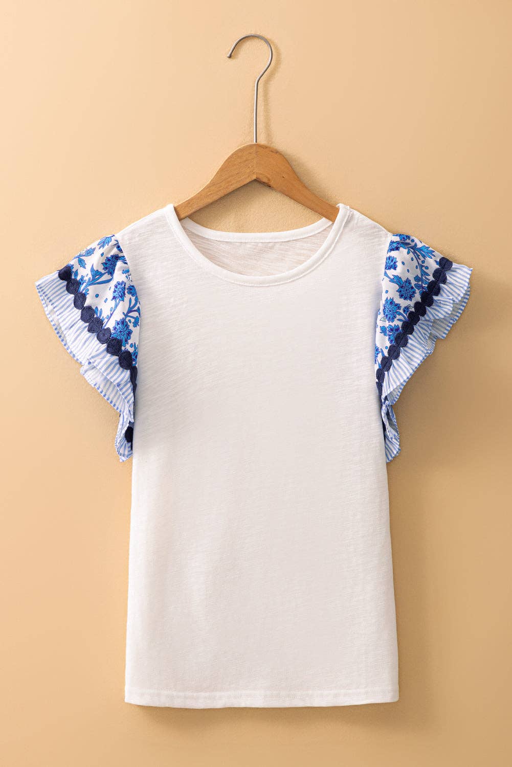 Floral Ric-Rac Flutter Sleeve Blouse