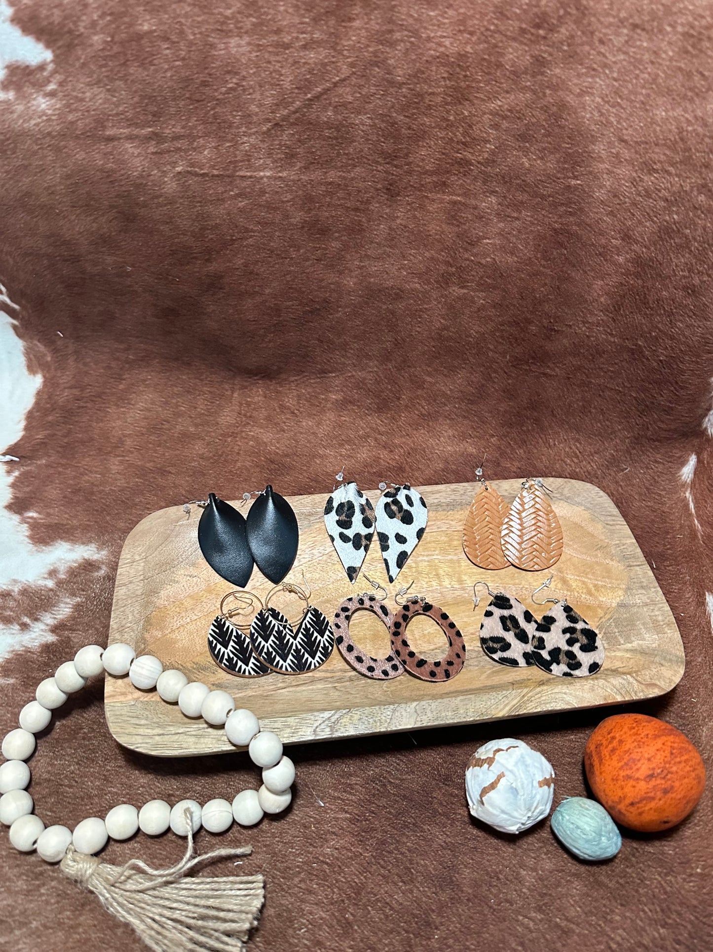 Patterned tear drop earrings