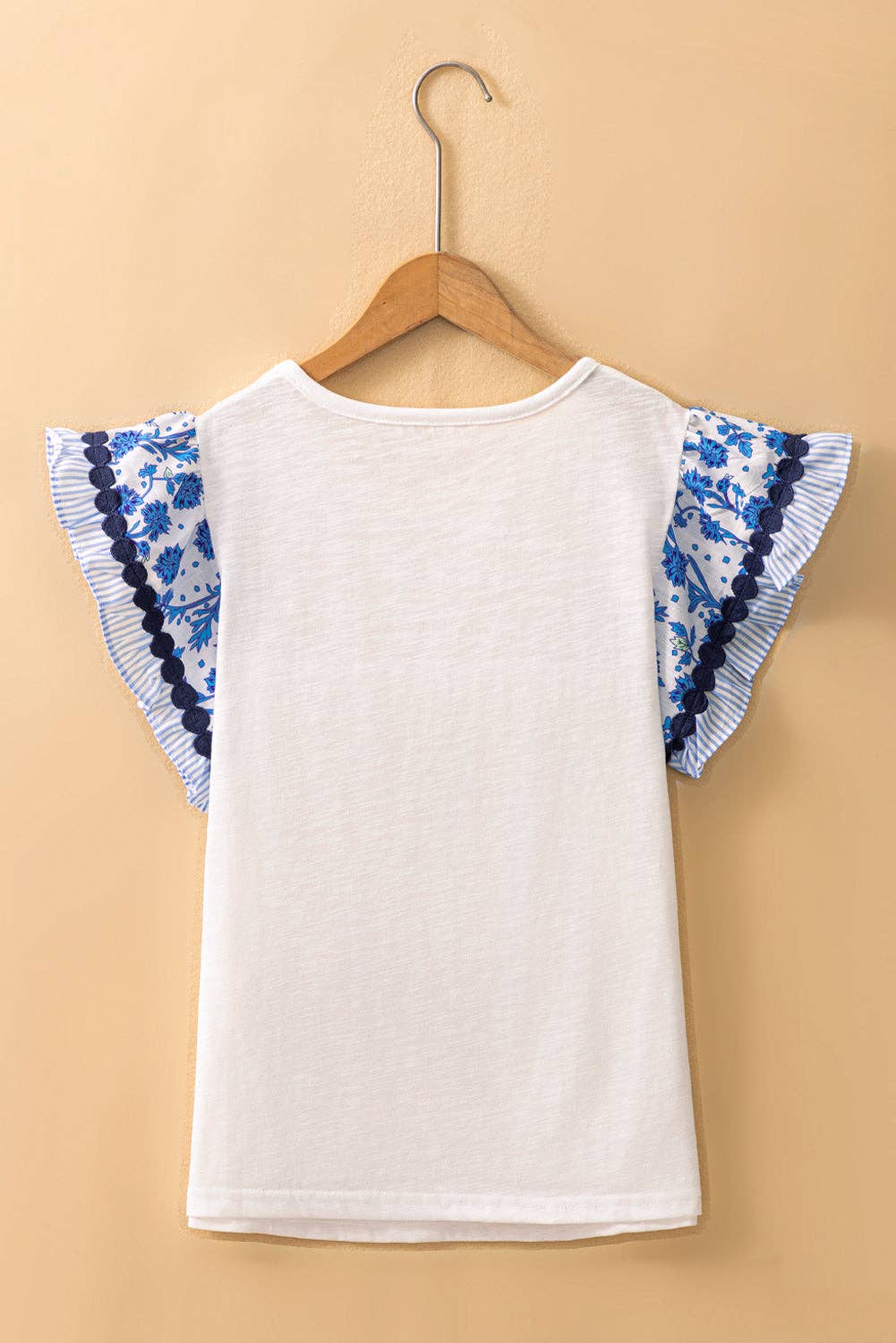 Floral Ric-Rac Flutter Sleeve Blouse