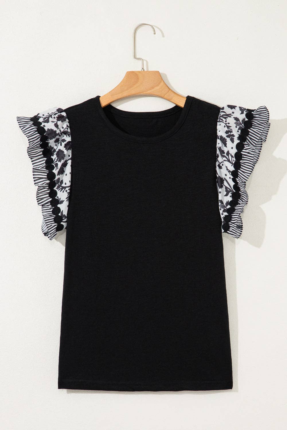 Floral Ric-Rac Flutter Sleeve Blouse