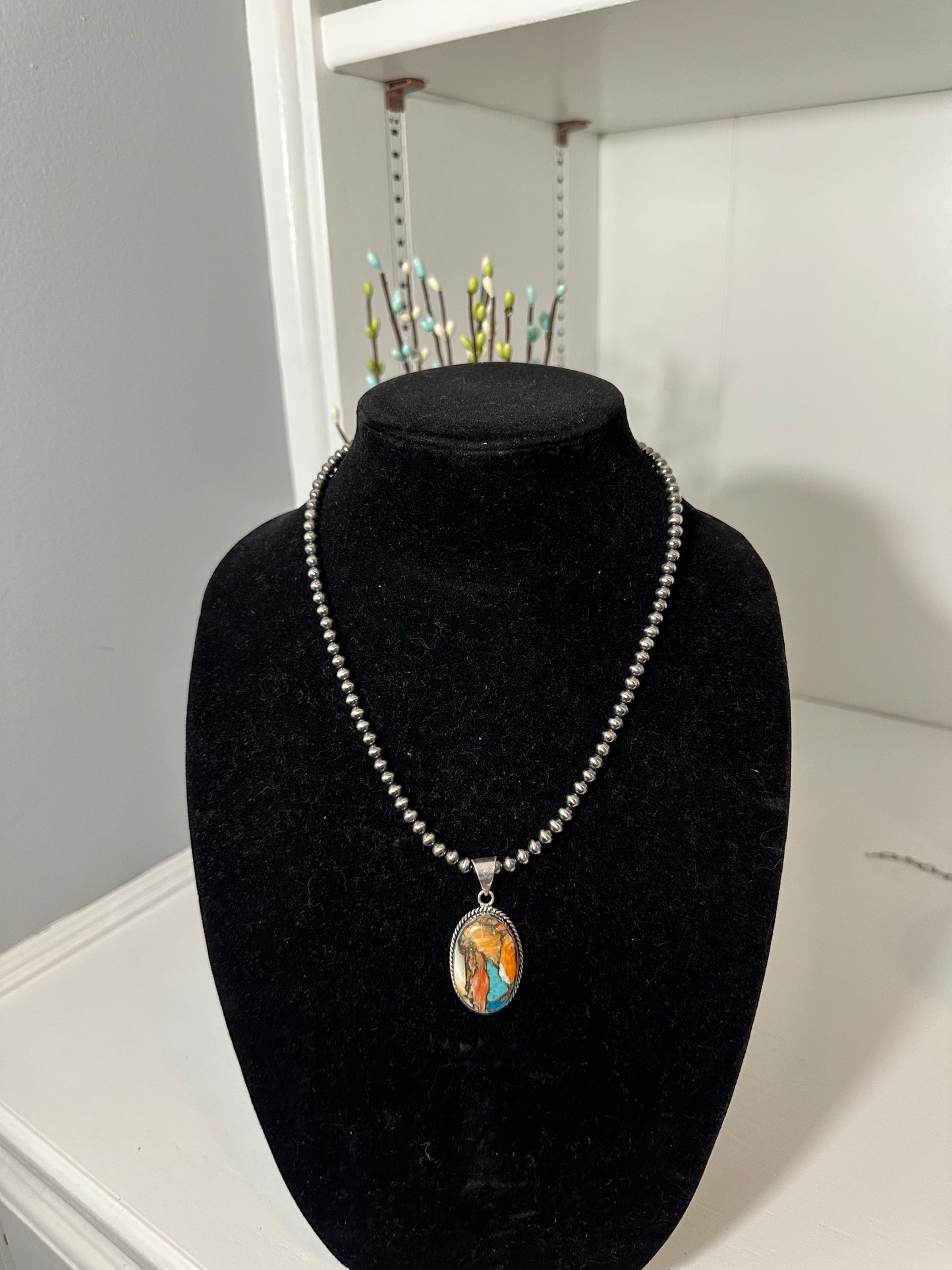 Oval turquoise and spiny oyster pendant