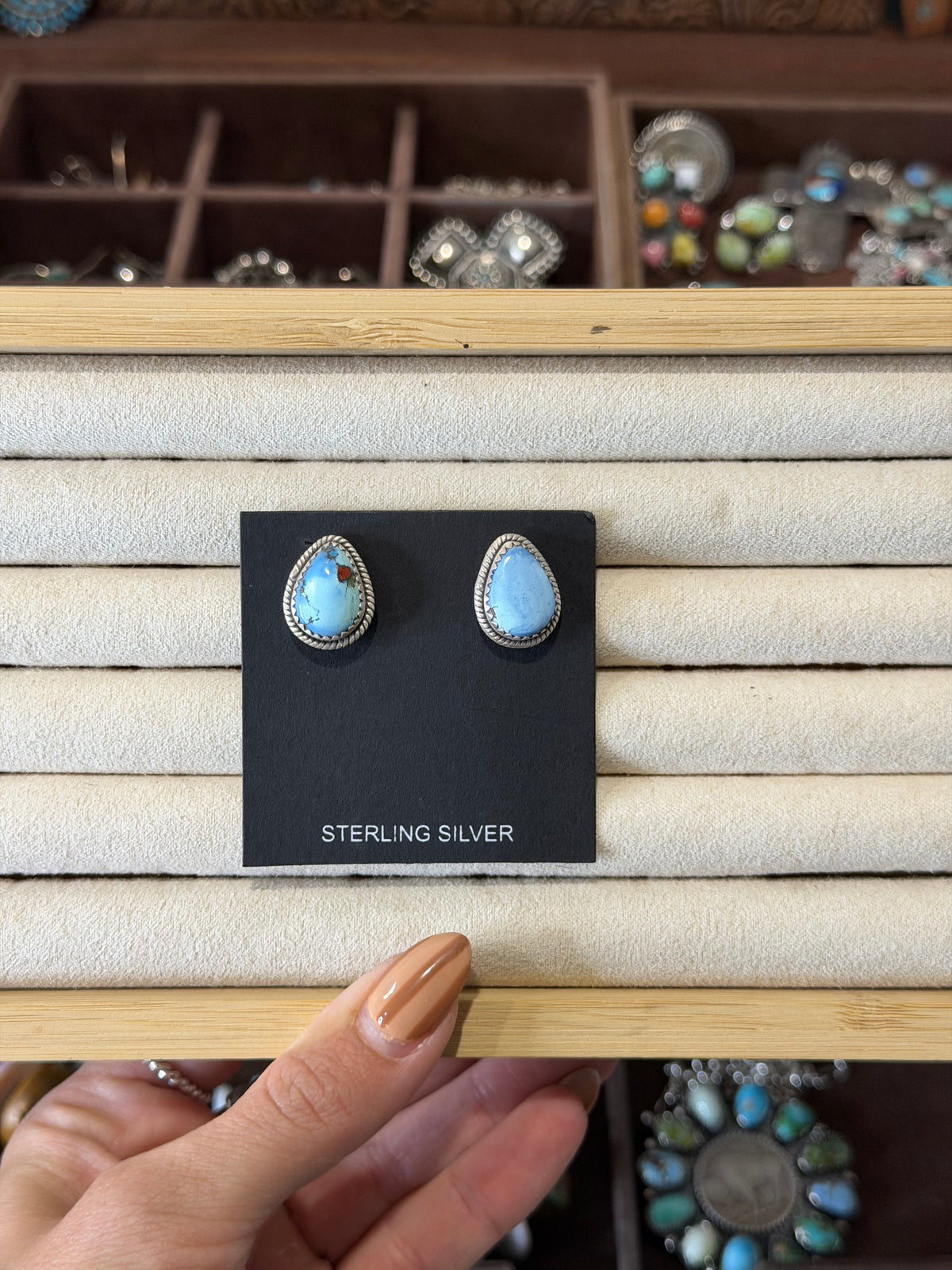Golden hills drop shape earrings