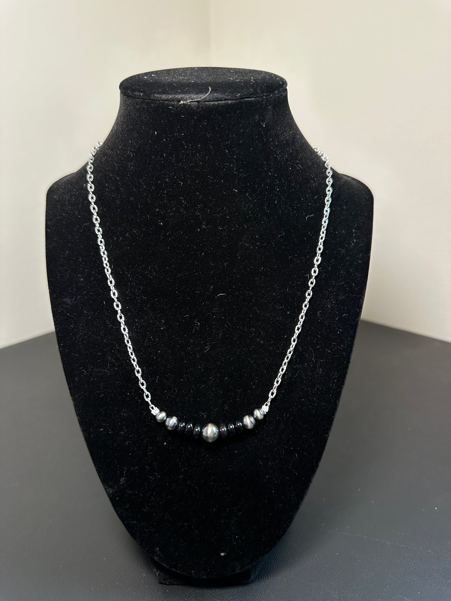 Black onyx bar necklace