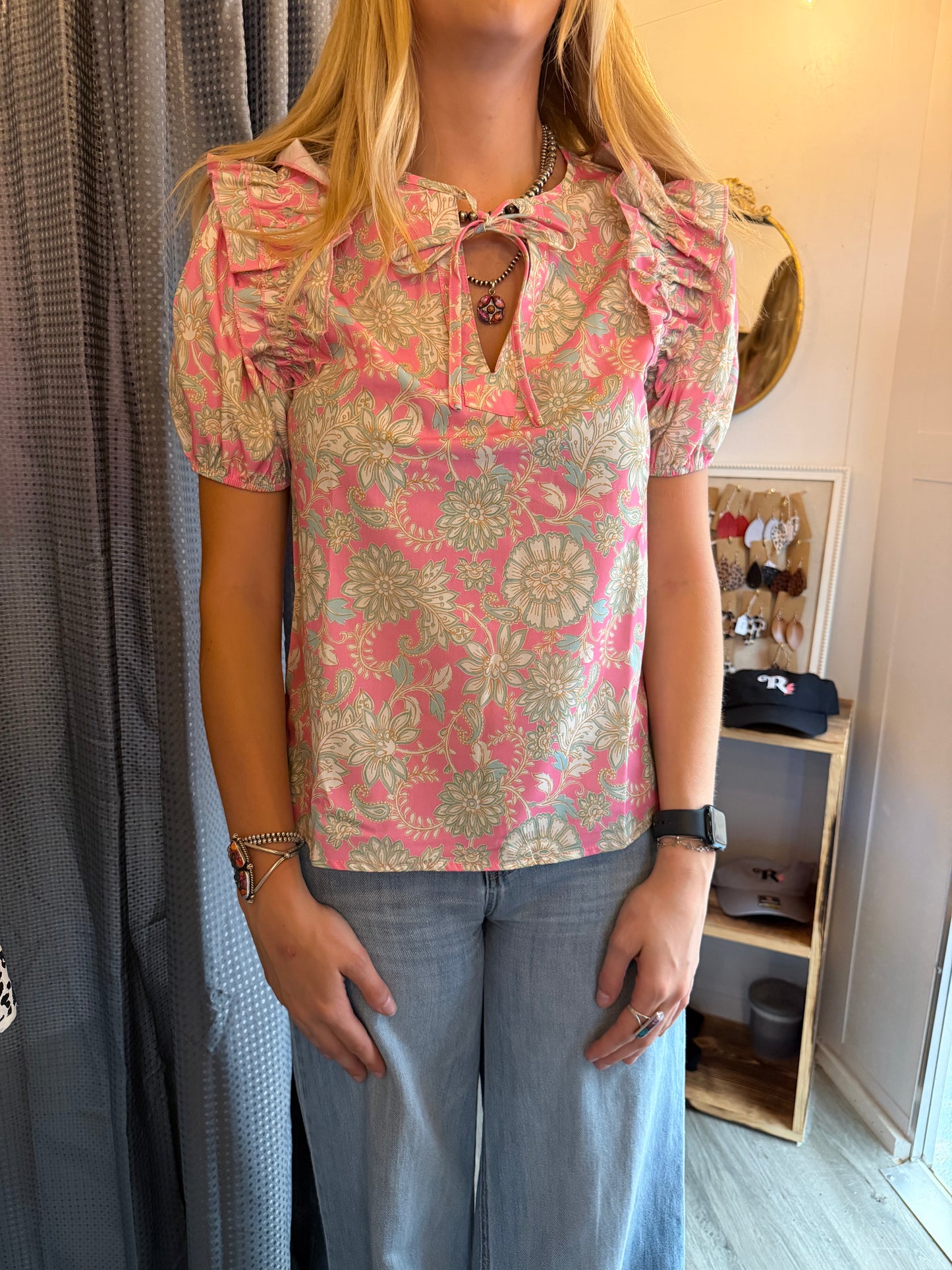 Floral puff sleeve top