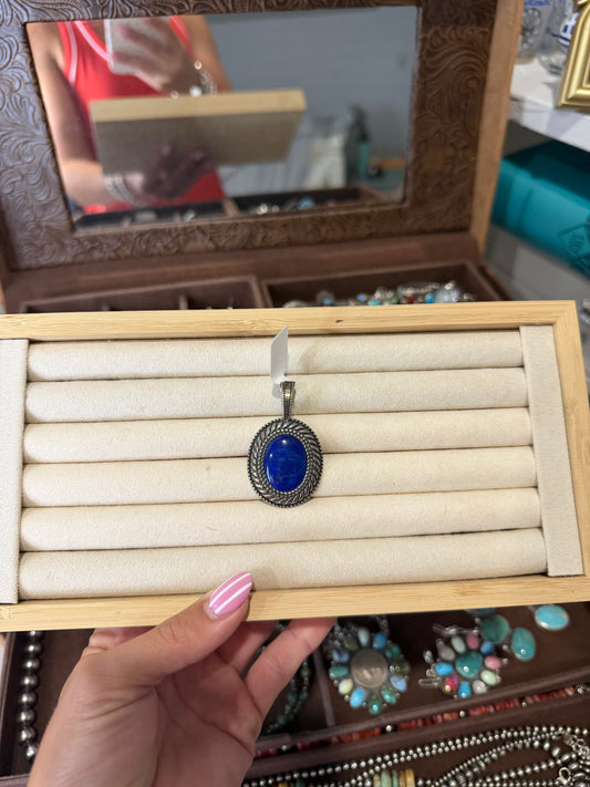 Lapis pendant