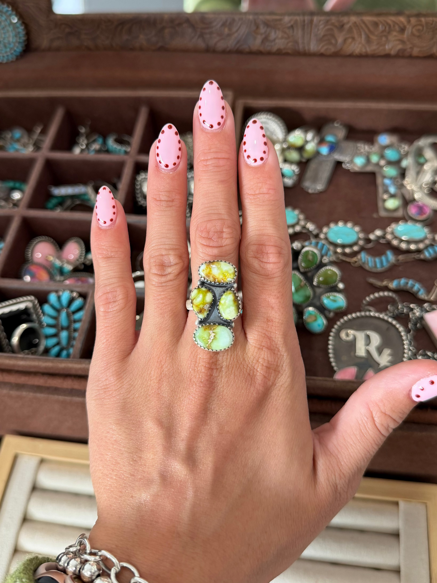 Palomino cluster adjustable ring